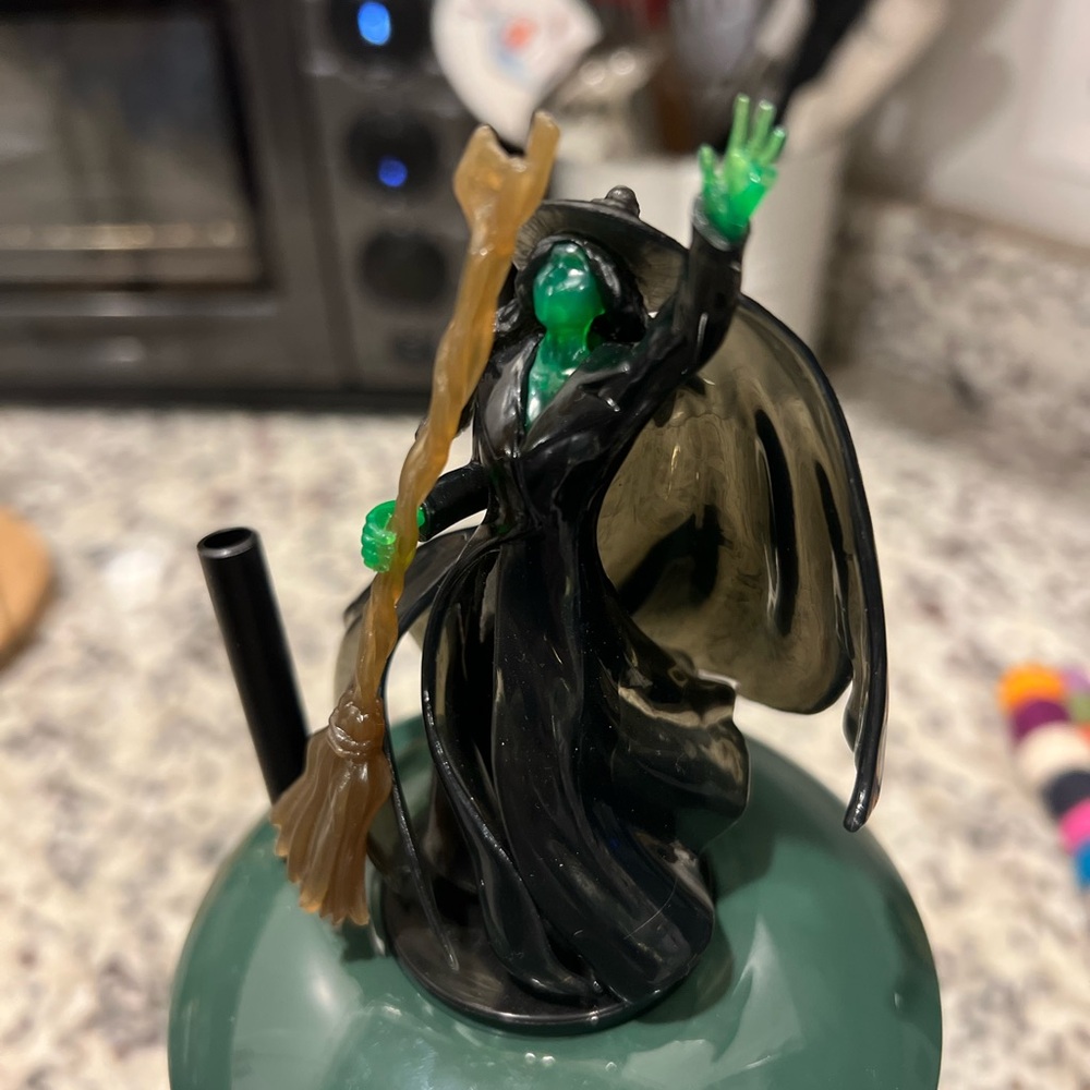 Wicked For Good AMC Exclusive Elphaba Cup with Topper